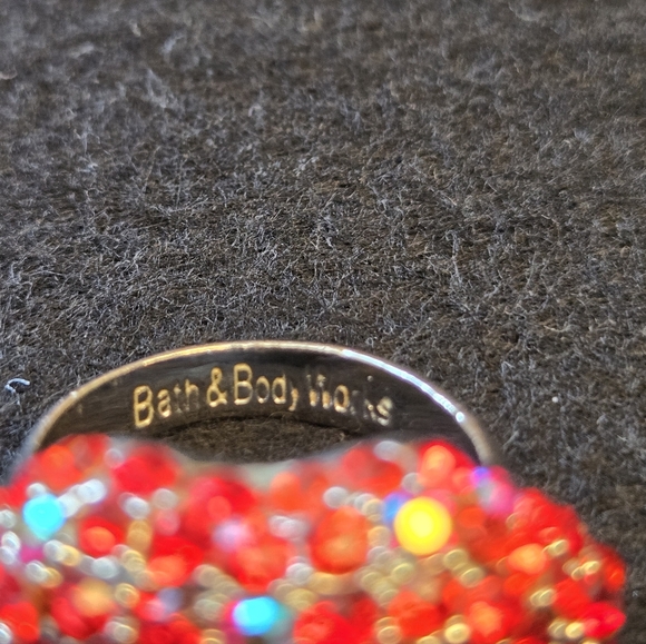 Red Rhinestone Lip Ring - Picture 10 of 12